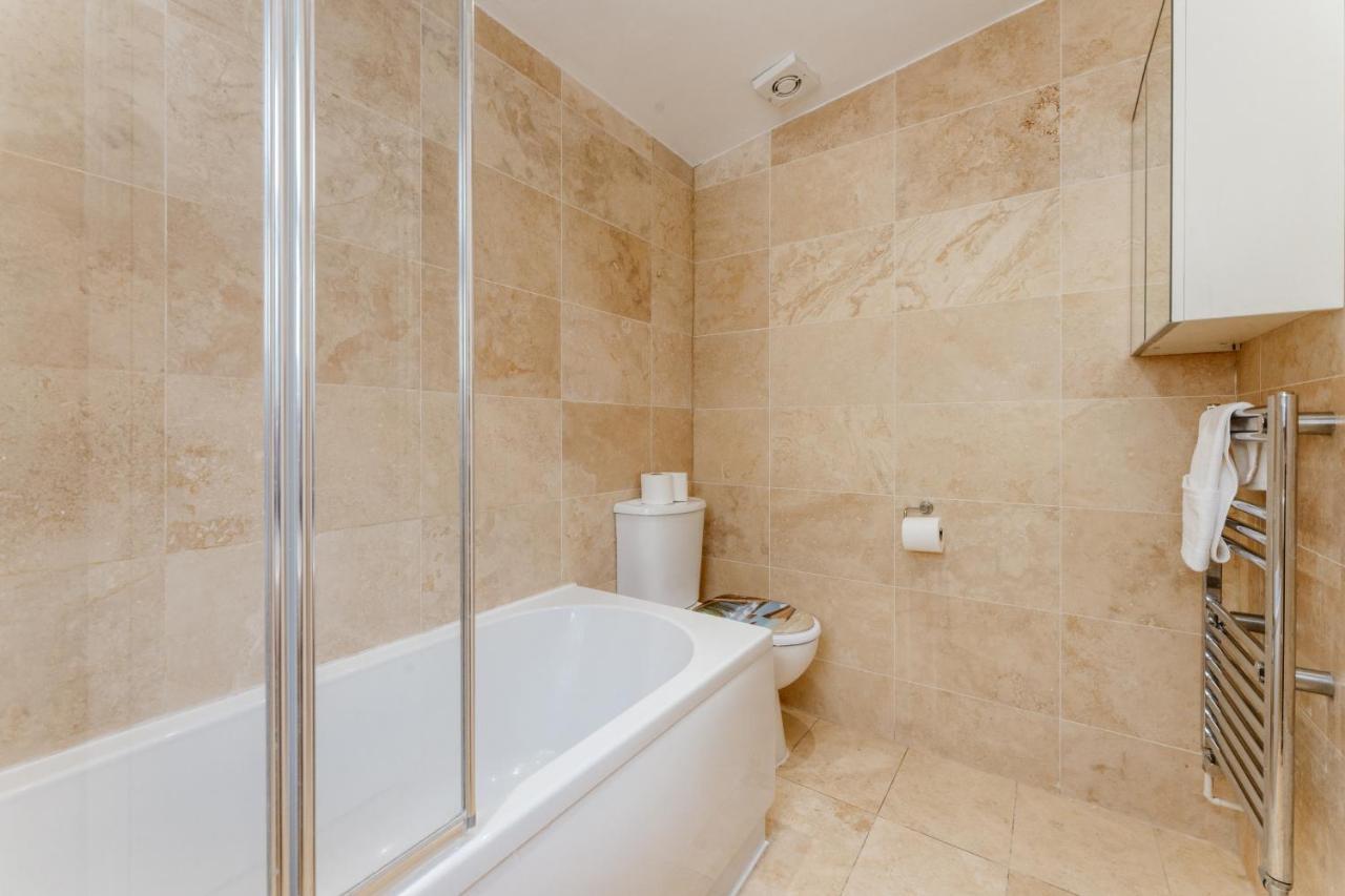 Mile End Double Rooms 27 Guest House London Exterior photo